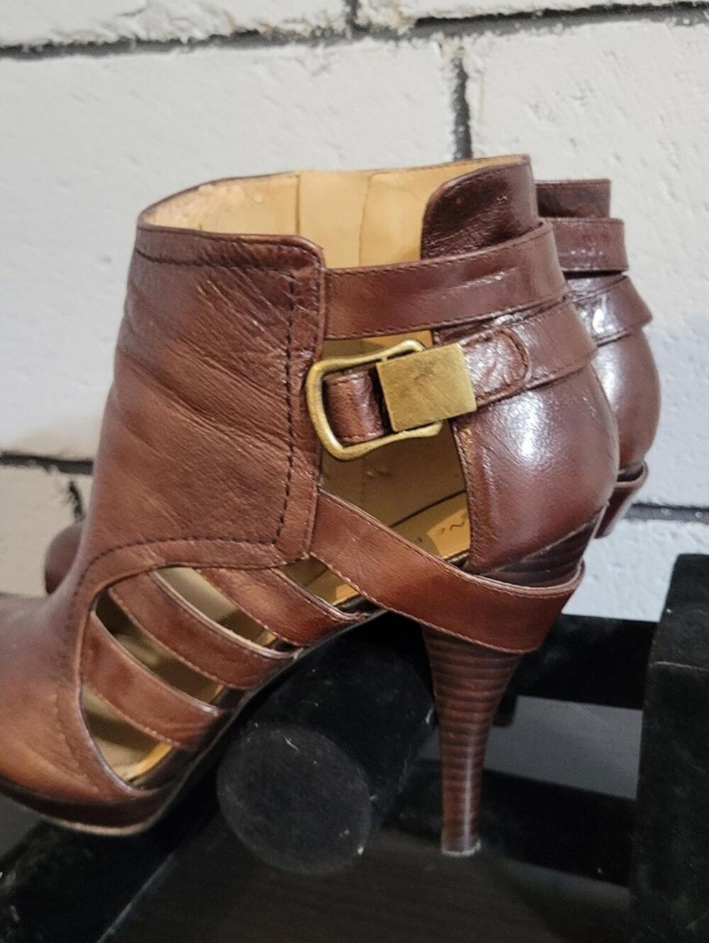 Nine West Brown Leather Ankle Boots Sz 9M - Picture 5 of 8